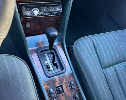 Зеленый Мерседес Е-Класс, объемом двигателя 2.6 л и пробегом 350 тыс. км за 2249 $, фото 6 на Automoto.ua