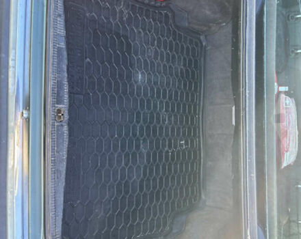 Зеленый Мерседес Е-Класс, объемом двигателя 2.6 л и пробегом 350 тыс. км за 2249 $, фото 9 на Automoto.ua