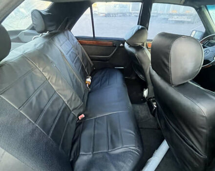 Зеленый Мерседес Е-Класс, объемом двигателя 3.2 л и пробегом 500 тыс. км за 2800 $, фото 7 на Automoto.ua