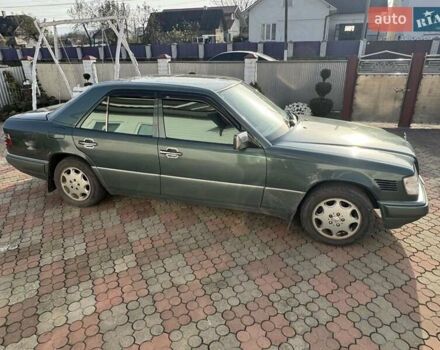 Зеленый Мерседес Е-Класс, объемом двигателя 0 л и пробегом 635 тыс. км за 3000 $, фото 2 на Automoto.ua