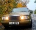 Зеленый Мерседес Е-Класс, объемом двигателя 2.2 л и пробегом 550 тыс. км за 2100 $, фото 2 на Automoto.ua