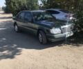 Зелений Мерседес Е-Клас, об'ємом двигуна 2.5 л та пробігом 301 тис. км за 4700 $, фото 1 на Automoto.ua