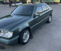 Мерседес Е-Класс 1994 в Днепре (Днепропетровске) на Automoto.ua Зеленый Мерседес Е-Класс, объемом двигателя 2.2 л и пробегом 460 тыс. км за 2600 $, фото 14 на Automoto.ua