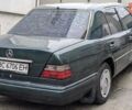 Зеленый Мерседес Е-Класс, объемом двигателя 2 л и пробегом 460 тыс. км за 3450 $, фото 5 на Automoto.ua