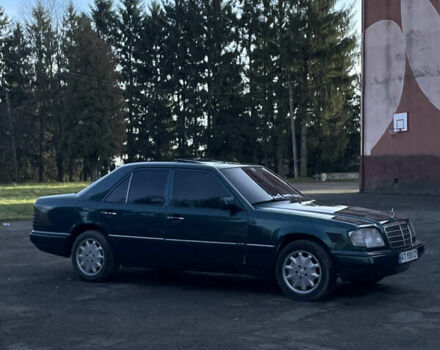 Зеленый Мерседес Е-Класс, объемом двигателя 2.2 л и пробегом 419 тыс. км за 2150 $, фото 11 на Automoto.ua