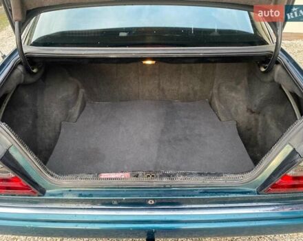 Зеленый Мерседес Е-Класс, объемом двигателя 2.5 л и пробегом 519 тыс. км за 4500 $, фото 8 на Automoto.ua