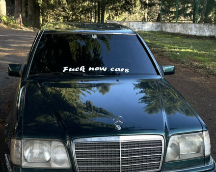 Зеленый Мерседес Е-Класс, объемом двигателя 2.2 л и пробегом 419 тыс. км за 2600 $, фото 15 на Automoto.ua