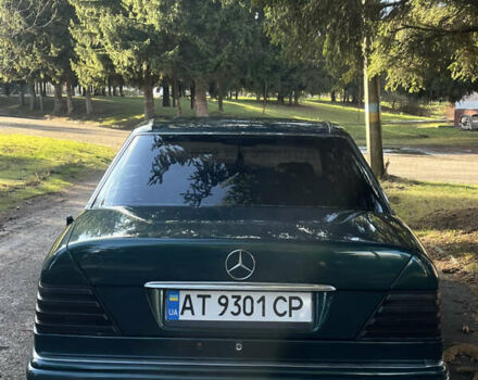 Зеленый Мерседес Е-Класс, объемом двигателя 2.2 л и пробегом 419 тыс. км за 2600 $, фото 7 на Automoto.ua