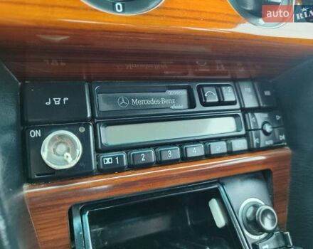 Зеленый Мерседес Е-Класс, объемом двигателя 2 л и пробегом 500 тыс. км за 2300 $, фото 22 на Automoto.ua