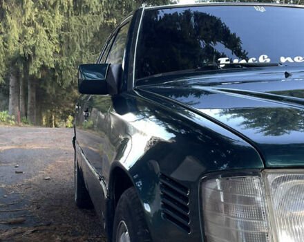 Зеленый Мерседес Е-Класс, объемом двигателя 2.2 л и пробегом 419 тыс. км за 2600 $, фото 3 на Automoto.ua