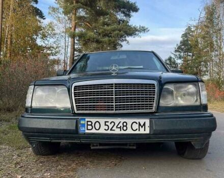 Зеленый Мерседес Е-Класс, объемом двигателя 2.5 л и пробегом 532 тыс. км за 2600 $, фото 10 на Automoto.ua