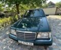 Зеленый Мерседес Е-Класс, объемом двигателя 3 л и пробегом 420 тыс. км за 1850 $, фото 1 на Automoto.ua