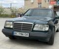 Зеленый Мерседес Е-Класс, объемом двигателя 2.2 л и пробегом 311 тыс. км за 2300 $, фото 1 на Automoto.ua