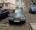 Зеленый Мерседес Е-Класс, объемом двигателя 3.2 л и пробегом 307 тыс. км за 2700 $, фото 2 на Automoto.ua