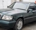 Зеленый Мерседес Е-Класс, объемом двигателя 2 л и пробегом 460 тыс. км за 3450 $, фото 6 на Automoto.ua