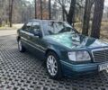 Зеленый Мерседес Е-Класс, объемом двигателя 3 л и пробегом 200 тыс. км за 4700 $, фото 6 на Automoto.ua