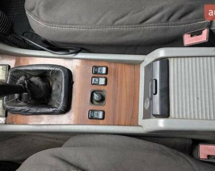 Зеленый Мерседес Е-Класс, объемом двигателя 2 л и пробегом 460 тыс. км за 3450 $, фото 15 на Automoto.ua