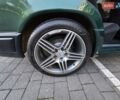Зелений Мерседес Е-Клас, об'ємом двигуна 3.2 л та пробігом 325 тис. км за 4300 $, фото 4 на Automoto.ua