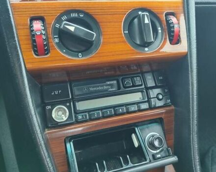 Зеленый Мерседес Е-Класс, объемом двигателя 2 л и пробегом 500 тыс. км за 2300 $, фото 23 на Automoto.ua