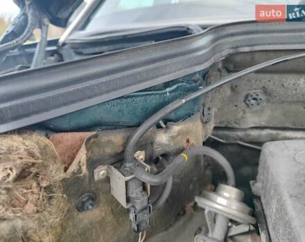 Зеленый Мерседес Е-Класс, объемом двигателя 2 л и пробегом 500 тыс. км за 2300 $, фото 20 на Automoto.ua