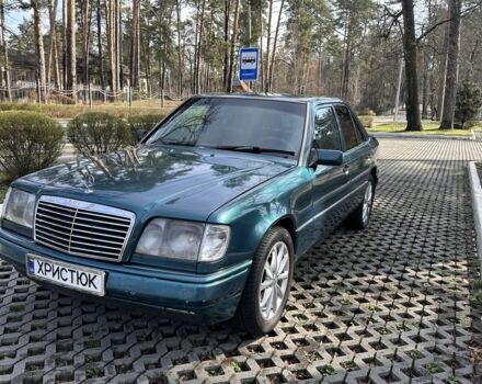 Зеленый Мерседес Е-Класс, объемом двигателя 3 л и пробегом 200 тыс. км за 4700 $, фото 10 на Automoto.ua