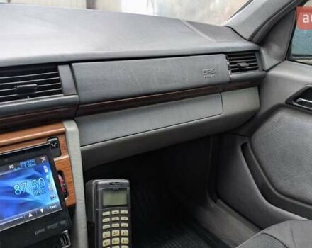 Зеленый Мерседес Е-Класс, объемом двигателя 2 л и пробегом 460 тыс. км за 3450 $, фото 21 на Automoto.ua