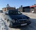 Зеленый Мерседес Е-Класс, объемом двигателя 2.9 л и пробегом 400 тыс. км за 2000 $, фото 1 на Automoto.ua