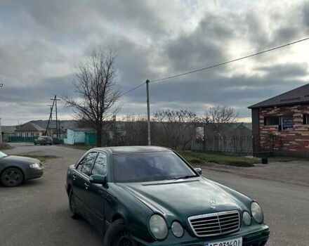Зелений Мерседес Е-Клас, об'ємом двигуна 2.8 л та пробігом 196 тис. км за 2300 $, фото 1 на Automoto.ua