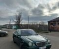 Зелений Мерседес Е-Клас, об'ємом двигуна 2.8 л та пробігом 196 тис. км за 2300 $, фото 1 на Automoto.ua