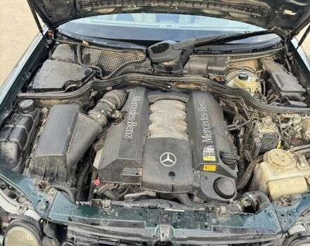 Зеленый Мерседес Е-Класс, объемом двигателя 4.3 л и пробегом 500 тыс. км за 3900 $, фото 7 на Automoto.ua