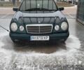 Зеленый Мерседес Е-Класс, объемом двигателя 2.3 л и пробегом 370 тыс. км за 2000 $, фото 1 на Automoto.ua