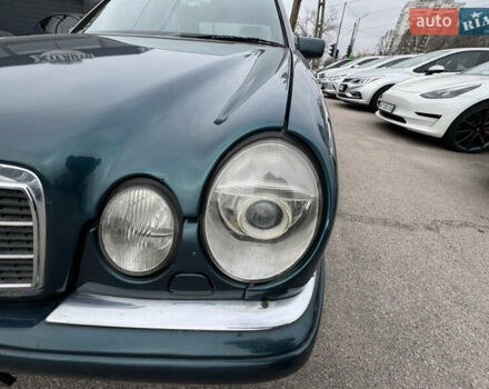 Зелений Мерседес Е-Клас, об'ємом двигуна 4.2 л та пробігом 250 тис. км за 3500 $, фото 15 на Automoto.ua