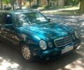 Зеленый Мерседес Е-Класс, объемом двигателя 2.16 л и пробегом 370 тыс. км за 3300 $, фото 1 на Automoto.ua