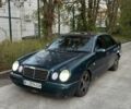 Зелений Мерседес Е-Клас, об'ємом двигуна 2.8 л та пробігом 250 тис. км за 1949 $, фото 1 на Automoto.ua