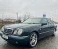 Зеленый Мерседес Е-Класс, объемом двигателя 2.8 л и пробегом 281 тыс. км за 3100 $, фото 1 на Automoto.ua