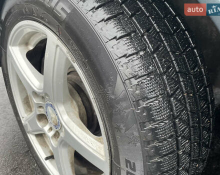 Зеленый Мерседес Е-Класс, объемом двигателя 3.2 л и пробегом 333 тыс. км за 2450 $, фото 15 на Automoto.ua