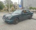 Зеленый Мерседес Е-Класс, объемом двигателя 2.9 л и пробегом 550 тыс. км за 3500 $, фото 1 на Automoto.ua