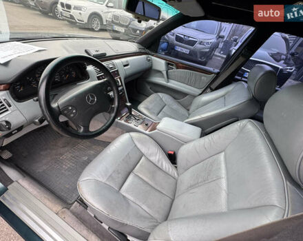 Зелений Мерседес Е-Клас, об'ємом двигуна 4.2 л та пробігом 250 тис. км за 3500 $, фото 11 на Automoto.ua