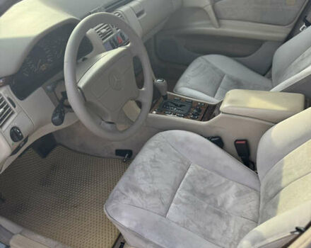 Зеленый Мерседес Е-Класс, объемом двигателя 2.8 л и пробегом 280 тыс. км за 5500 $, фото 9 на Automoto.ua