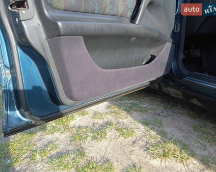 Зелений Мерседес Е-Клас, об'ємом двигуна 2.87 л та пробігом 432 тис. км за 3600 $, фото 10 на Automoto.ua