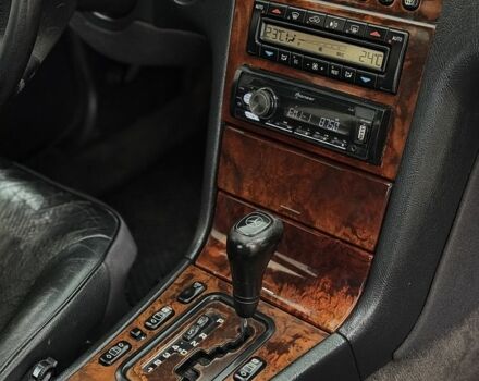 Зеленый Мерседес Е-Класс, объемом двигателя 2.4 л и пробегом 360 тыс. км за 3400 $, фото 15 на Automoto.ua