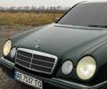 Зеленый Мерседес Е-Класс, объемом двигателя 2.4 л и пробегом 360 тыс. км за 3400 $, фото 16 на Automoto.ua