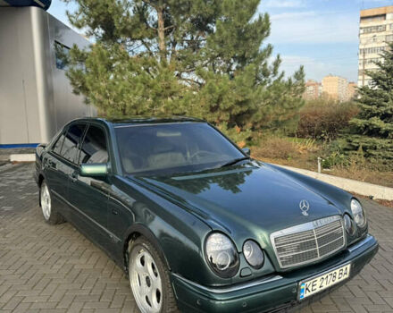 Зеленый Мерседес Е-Класс, объемом двигателя 2.8 л и пробегом 280 тыс. км за 5500 $, фото 7 на Automoto.ua