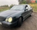 Зеленый Мерседес Е-Класс, объемом двигателя 2.8 л и пробегом 320 тыс. км за 3500 $, фото 1 на Automoto.ua