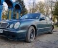 Зеленый Мерседес Е-Класс, объемом двигателя 2.7 л и пробегом 420 тыс. км за 2600 $, фото 1 на Automoto.ua