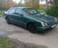 Мерседес Е-Клас 1999 у Калуше на Automoto.ua Зелений Мерседес Е-Клас, об'ємом двигуна 2.7 л та пробігом 420 тис. км за 1950 $, фото 2 на Automoto.ua