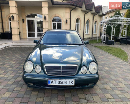 Мерседес Е-Класс 1999 в Долине на Automoto.ua Зеленый Мерседес Е-Класс, объемом двигателя 2.69 л и пробегом 410 тыс. км за 5250 $, фото 14 на Automoto.ua