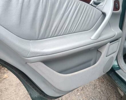 Зеленый Мерседес Е-Класс, объемом двигателя 2.15 л и пробегом 481 тыс. км за 4000 $, фото 6 на Automoto.ua