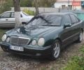Зелений Мерседес Е-Клас, об'ємом двигуна 2.15 л та пробігом 320 тис. км за 3000 $, фото 1 на Automoto.ua