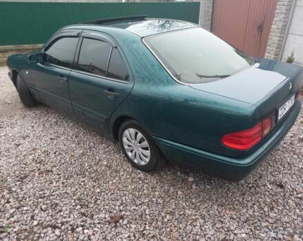 Зелений Мерседес Е-Клас, об'ємом двигуна 0 л та пробігом 254 тис. км за 1500 $, фото 15 на Automoto.ua